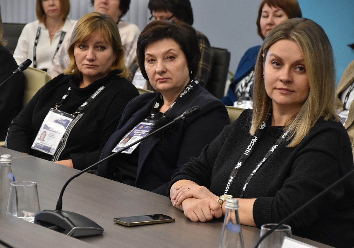 Директор Касимовского историко-культурного музея-заповедника Дарья Ларина приняла участие в заседании Ассоциации музеев Рязанской области, которое состоялось в национальном центре «Россия» в Москве.